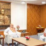 LG Sinha calls on Home Minister Shah in New Delhi