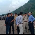 CM Omar Abdullah reviews restoration works on NH-44, directs measures for seamless traffic movement